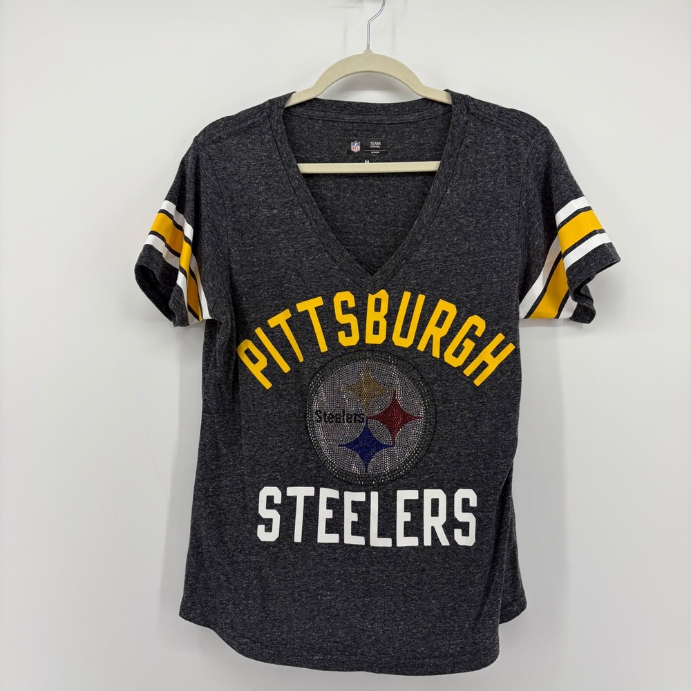 NFL Womens Medium Charcoal Pittsburgh Steelers V-Neck Rhinestone Graphic T-Shirt